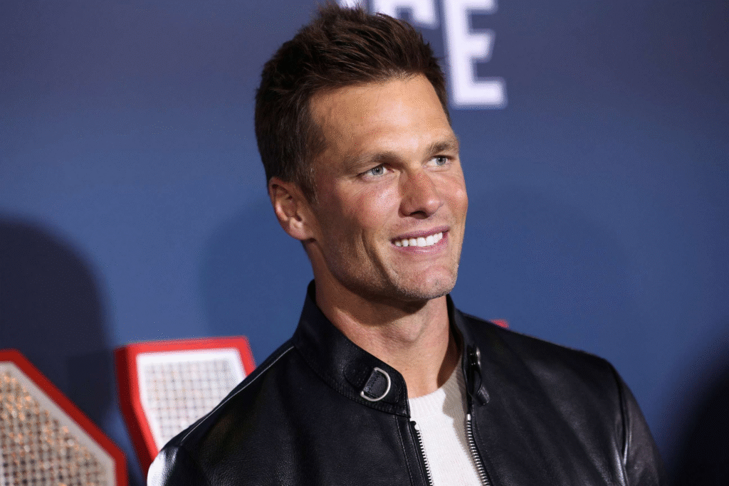 alt="NFL legend Tom Brady with Fox Sports deal"